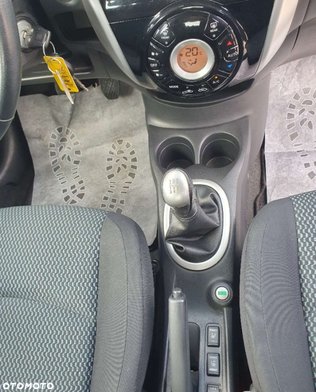 Nissan Note - 24
