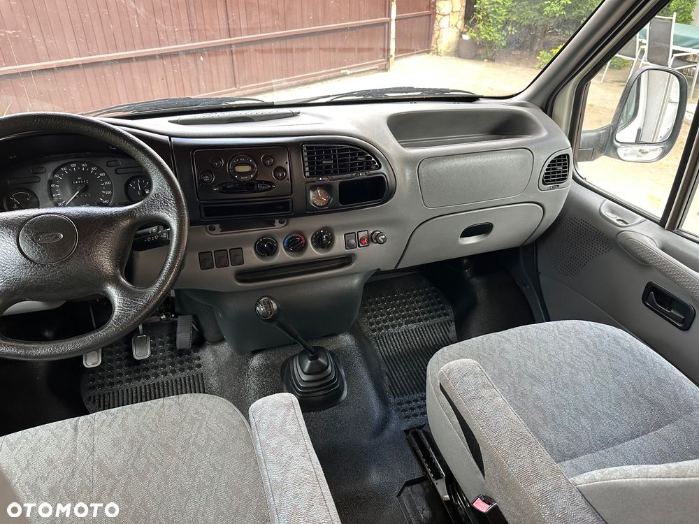 Ford Transit - 23