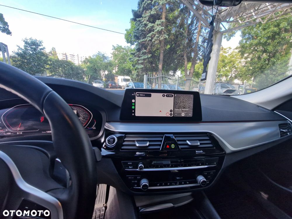 BMW Seria 5 520d xDrive MHEV Sport Line sport - 2