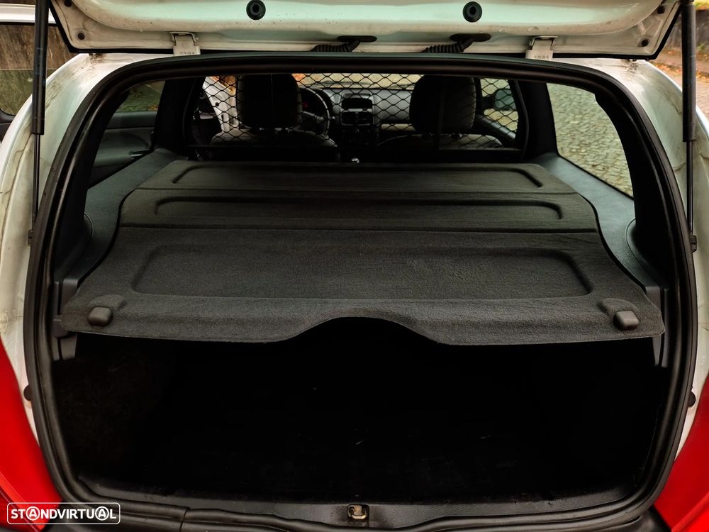 Renault Clio - 7