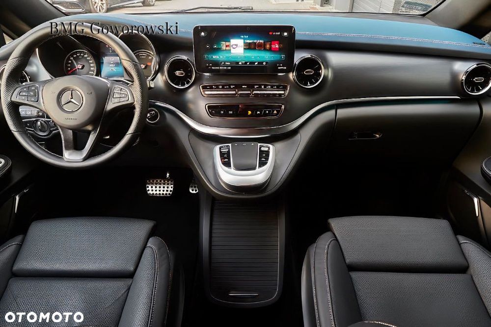 Mercedes-Benz EQV - 7