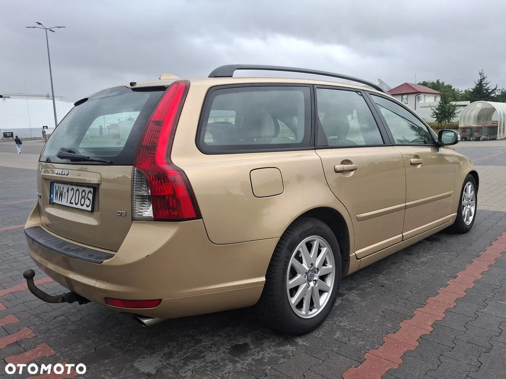 Volvo V50 D5 Kinetic - 4