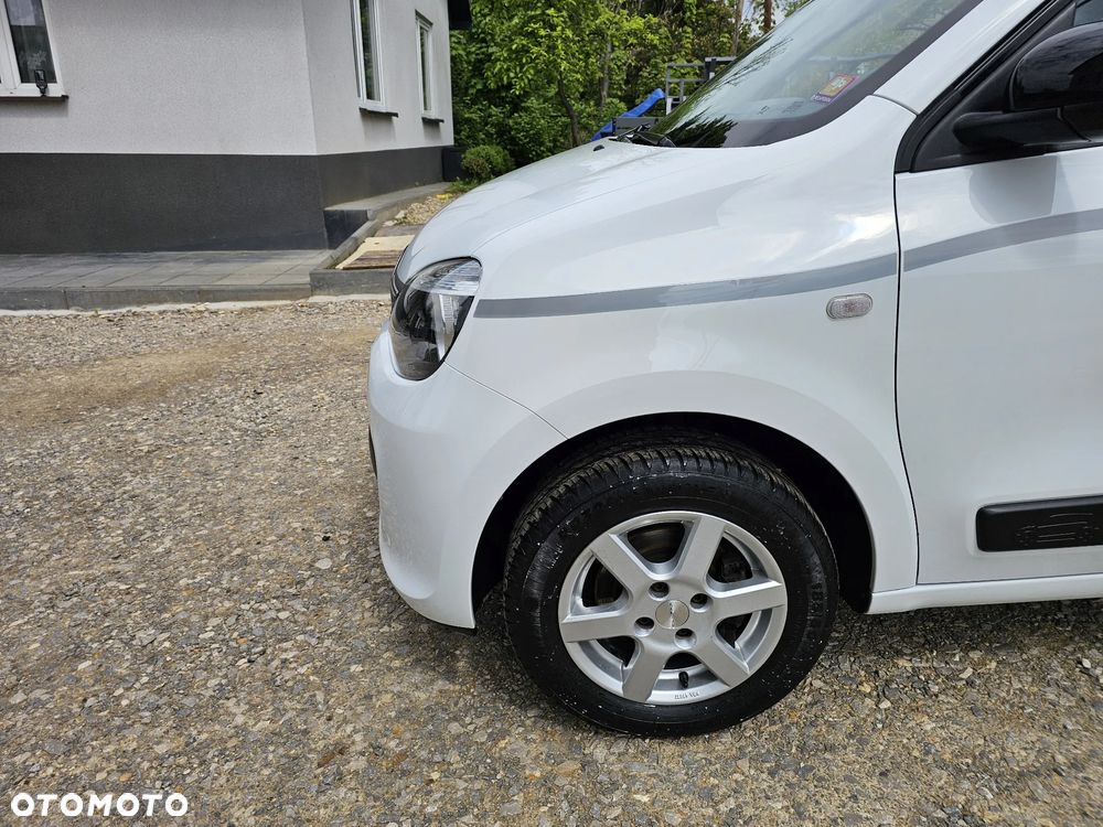 Renault Twingo SCe 70 Start&Stop LIMITED - 23