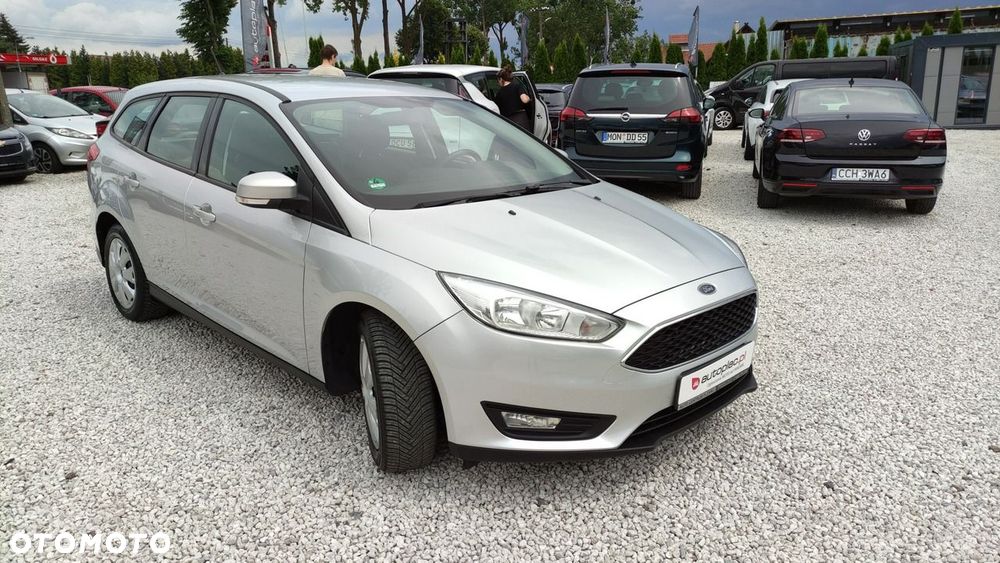 Ford Focus 1.5 EcoBlue Start-Stopp-System ACTIVE - 2