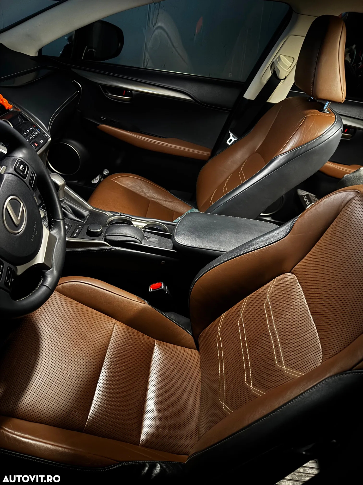 Lexus Seria NX 300h Luxury - 7