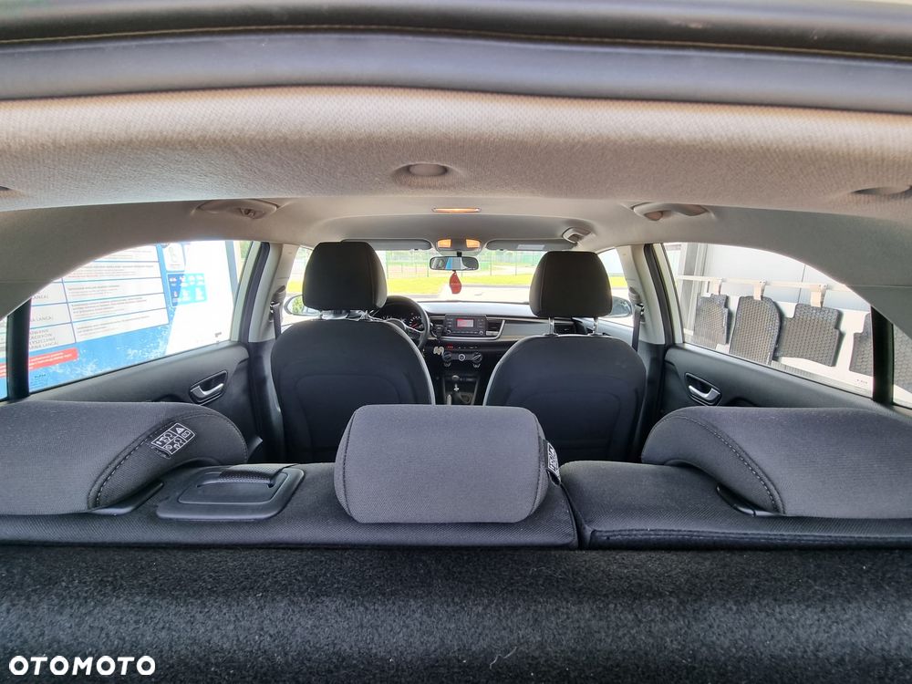 Kia Rio 1.2 M - 6