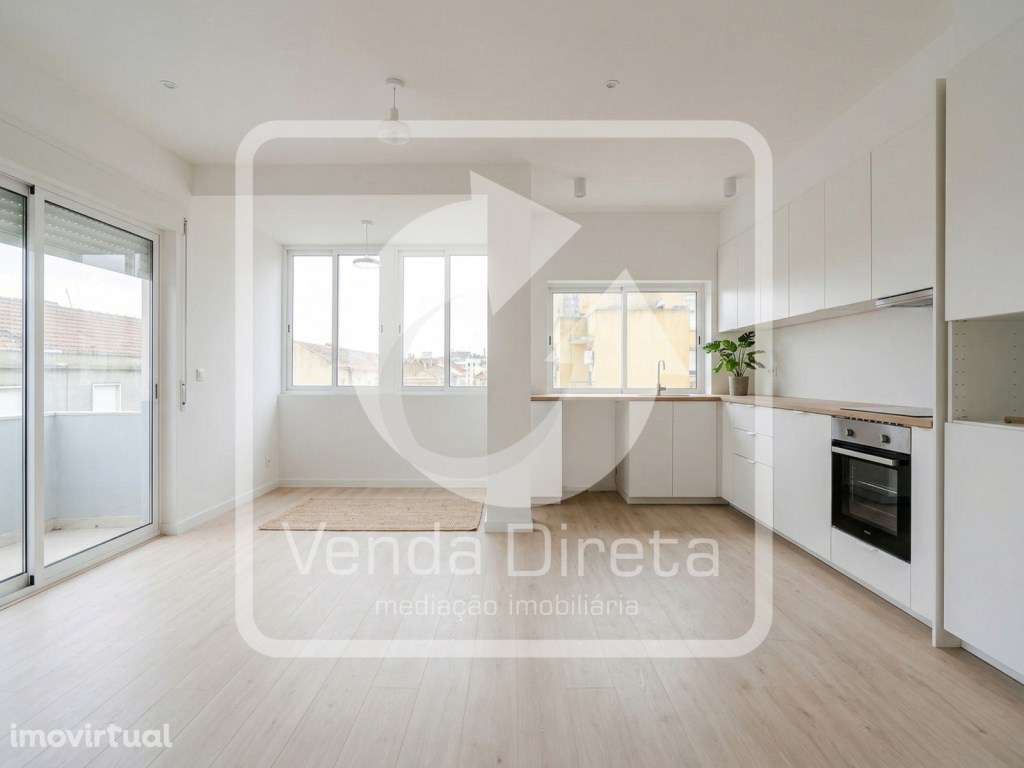 T2 Totalmente Remodelado com 3 Varandas | A 5 min do Cais Fluvial d... - Grande imagem: 2/24