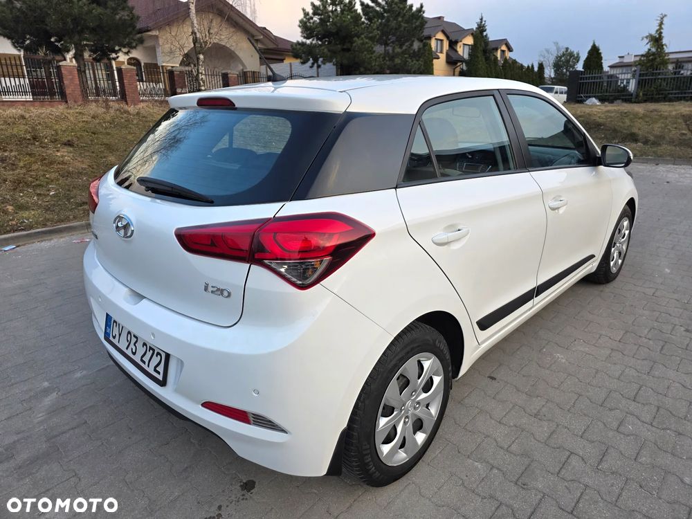 Hyundai i20 - 3