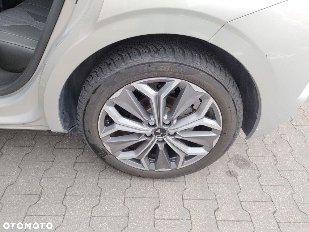 DS Automobiles DS 4 Crossback - 11