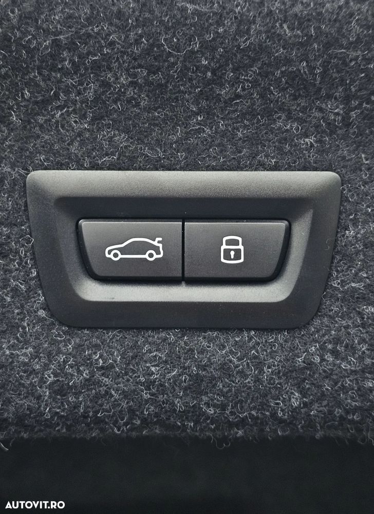 BMW M4 M440i xDrive AT MHEV - 19