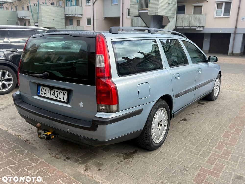 Volvo V70 2.4 T - 6