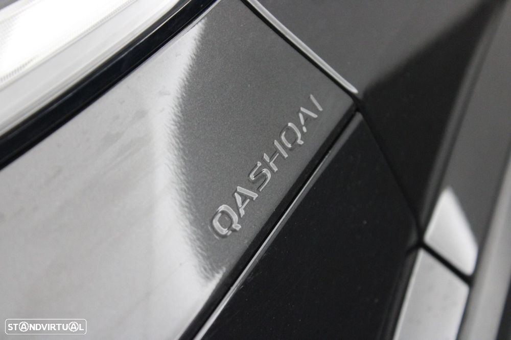 Nissan Qashqai 1.3 DIG-T N-Connecta - 32