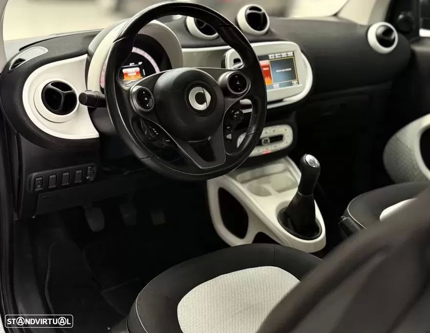 Smart ForTwo Coupé passion - 18