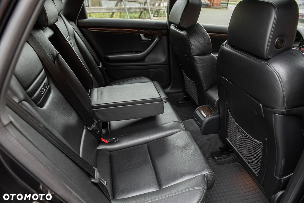 Audi S4 Avant tiptronic - 29