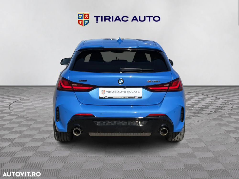 BMW M1 M135i xDrive AT - 4