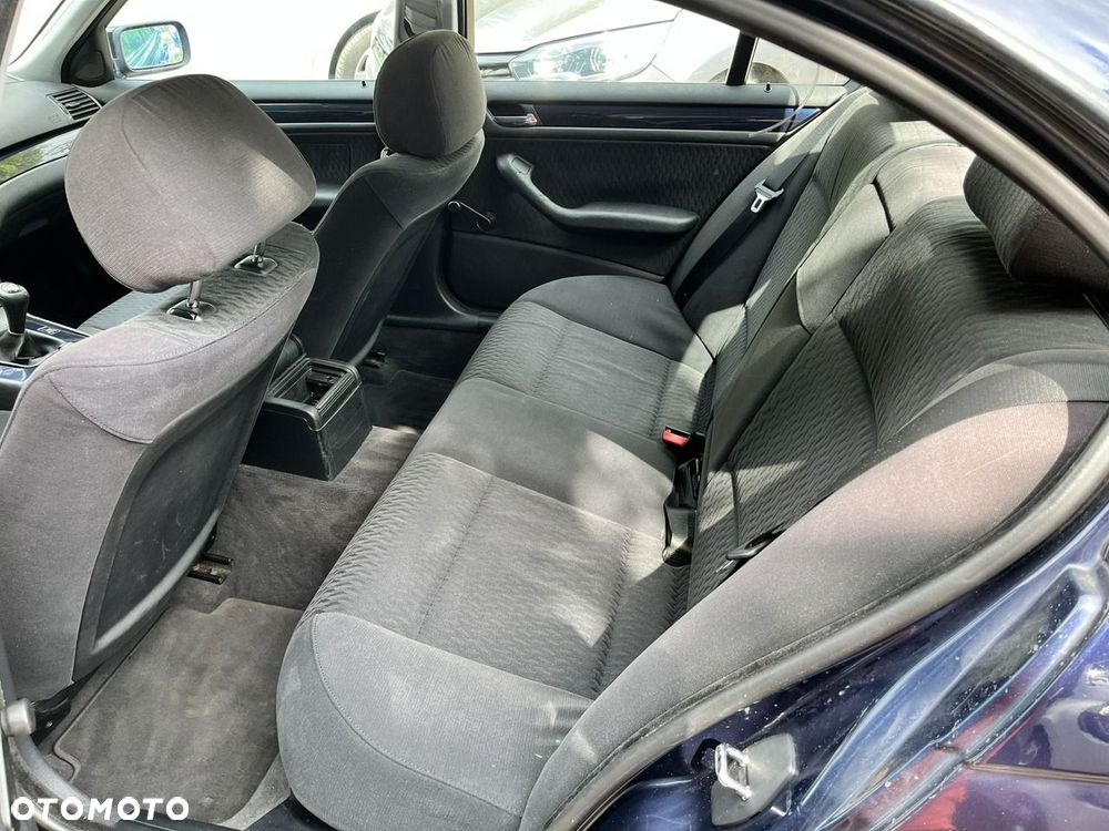 BMW Seria 3 - 22