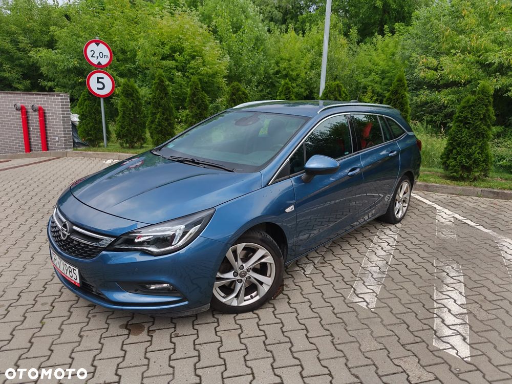 Opel Astra 1.6 T Dynamic S&S - 9
