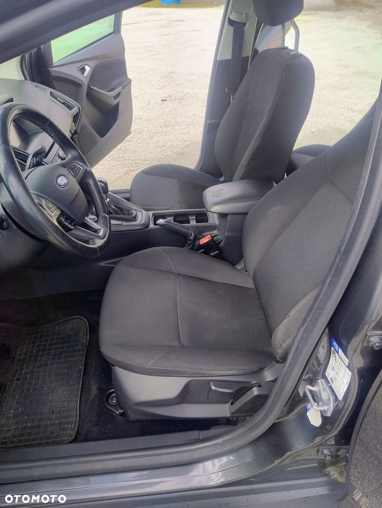 Ford Focus - 5