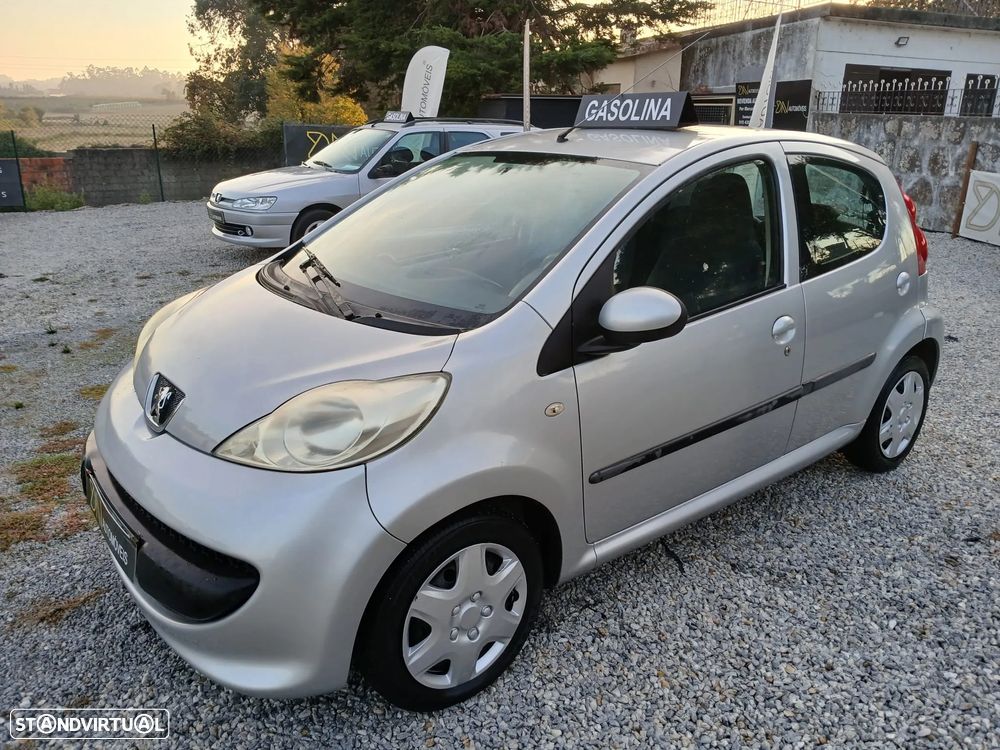 Peugeot 107 1.0 Trendy - 6