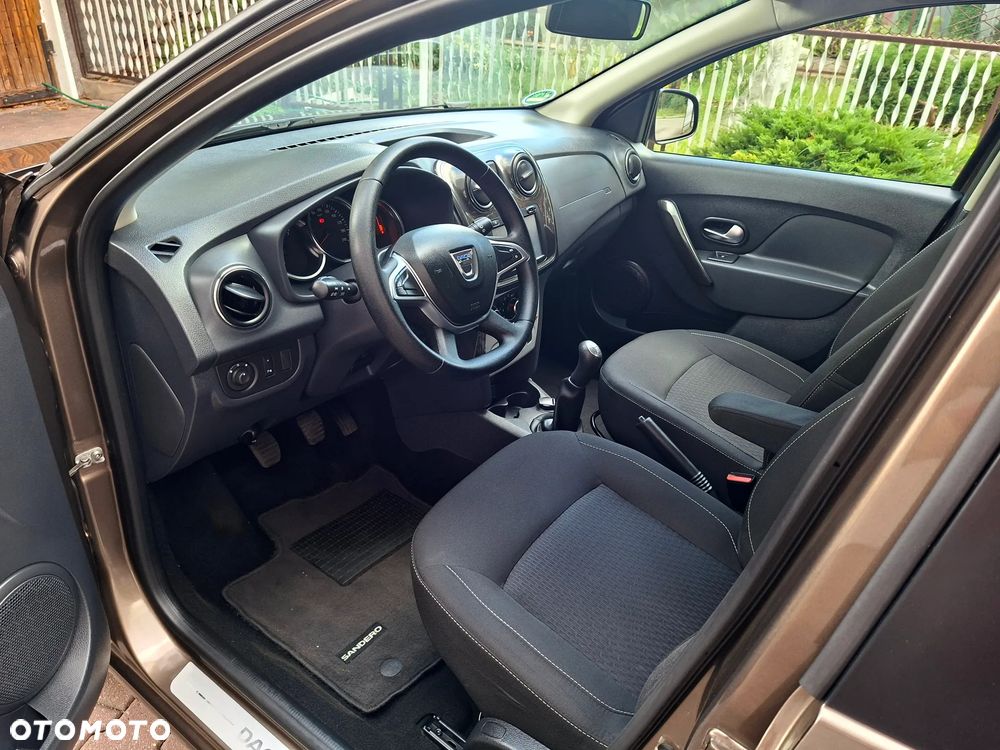Dacia Sandero - 17