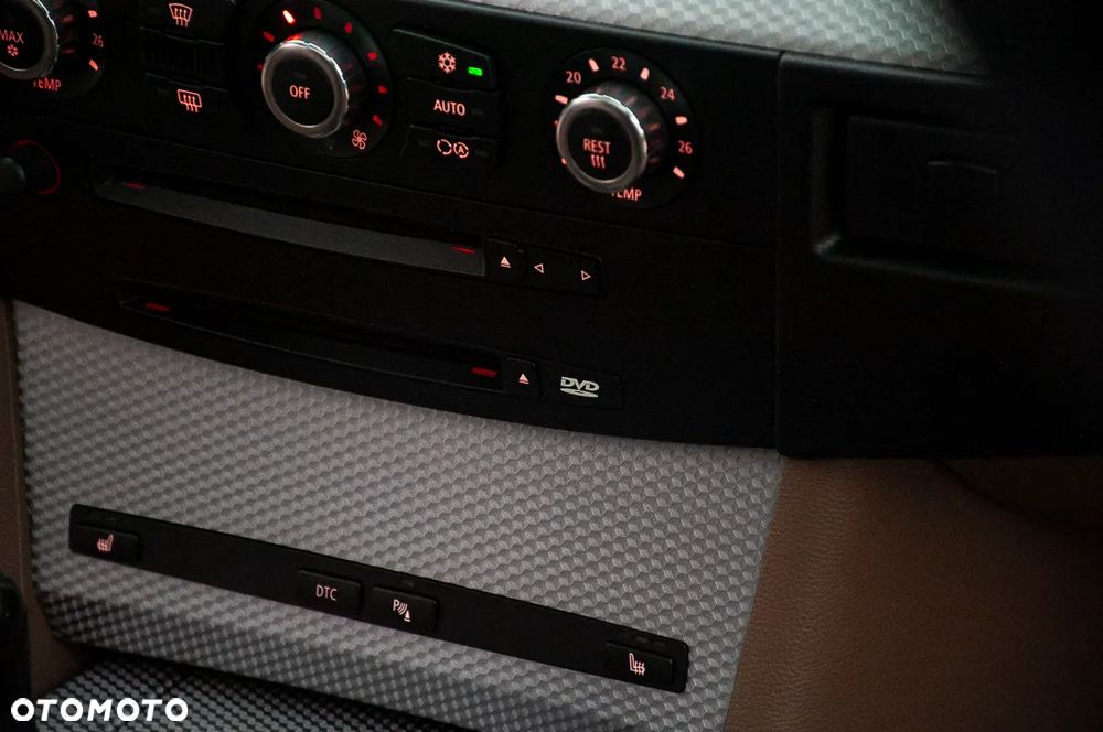 BMW Seria 5 530i SMG - 28