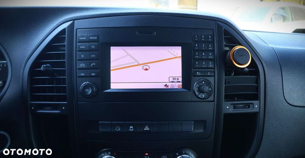 Mercedes-Benz Vito - 25