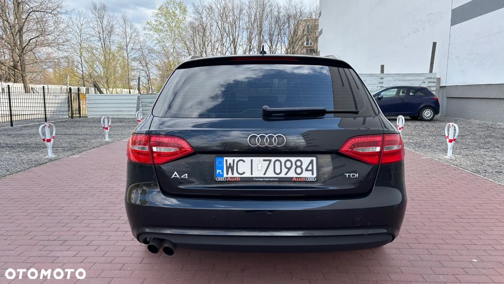 Audi A4 Avant - 8