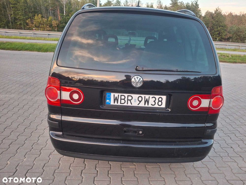 Volkswagen Sharan - 8