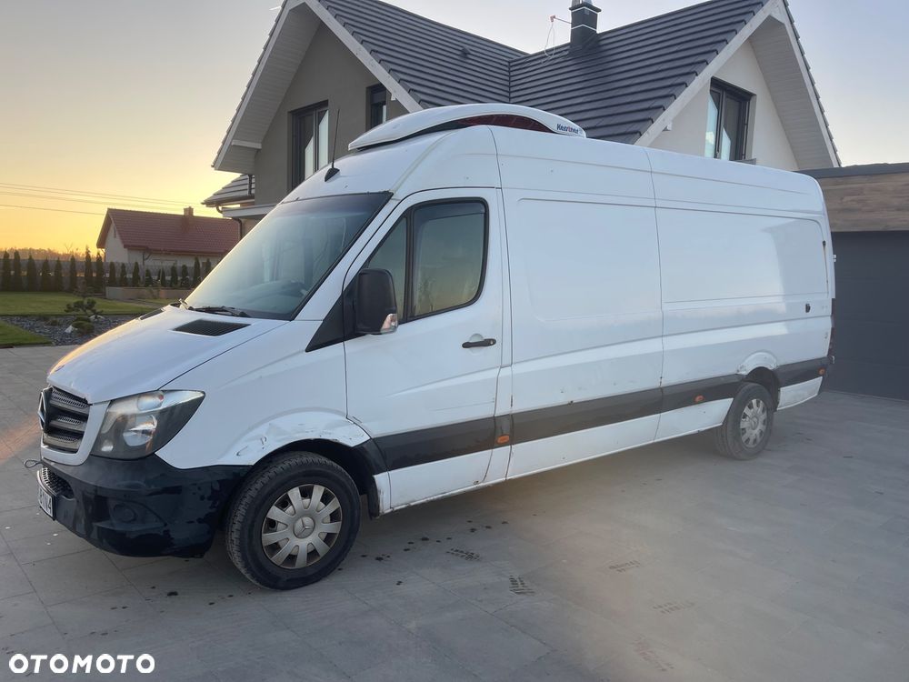 Mercedes-Benz Sprinter - 1