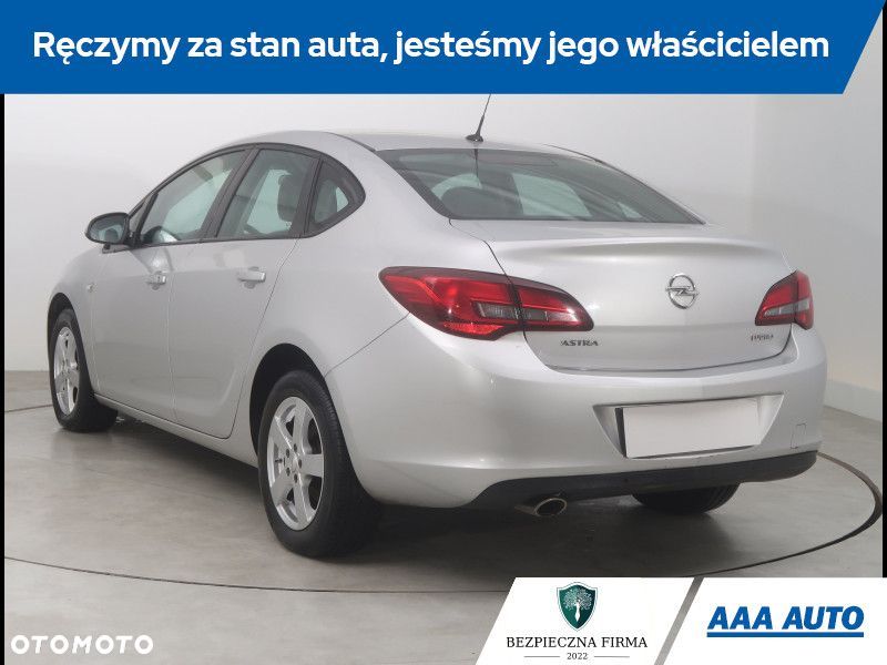 Opel Astra - 5