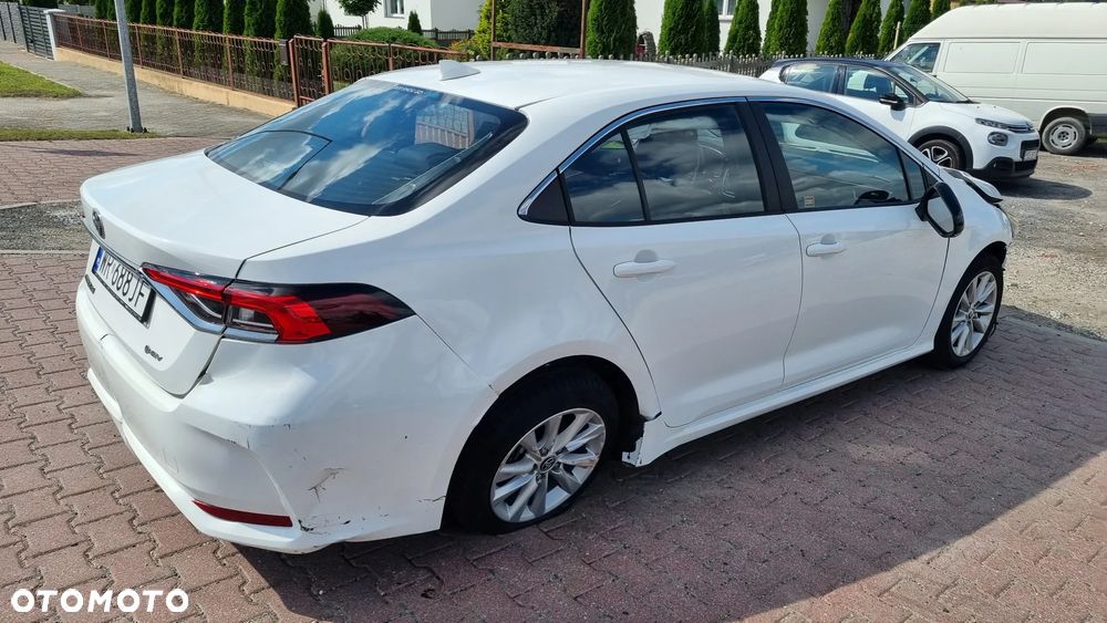 Toyota Corolla 1.8 Hybrid Active - 12