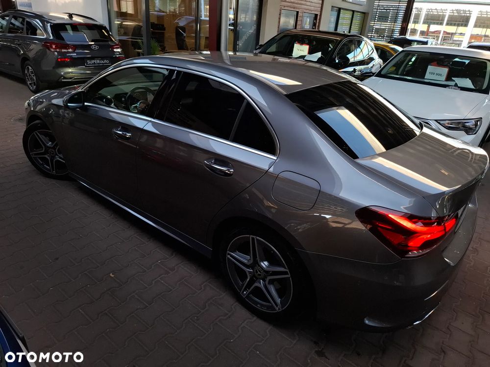 Mercedes-Benz Klasa A 200 AMG Line 7G-DCT - 33