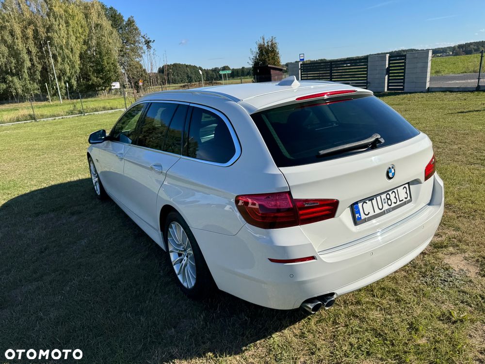 BMW Seria 5 520d Luxury Line - 15