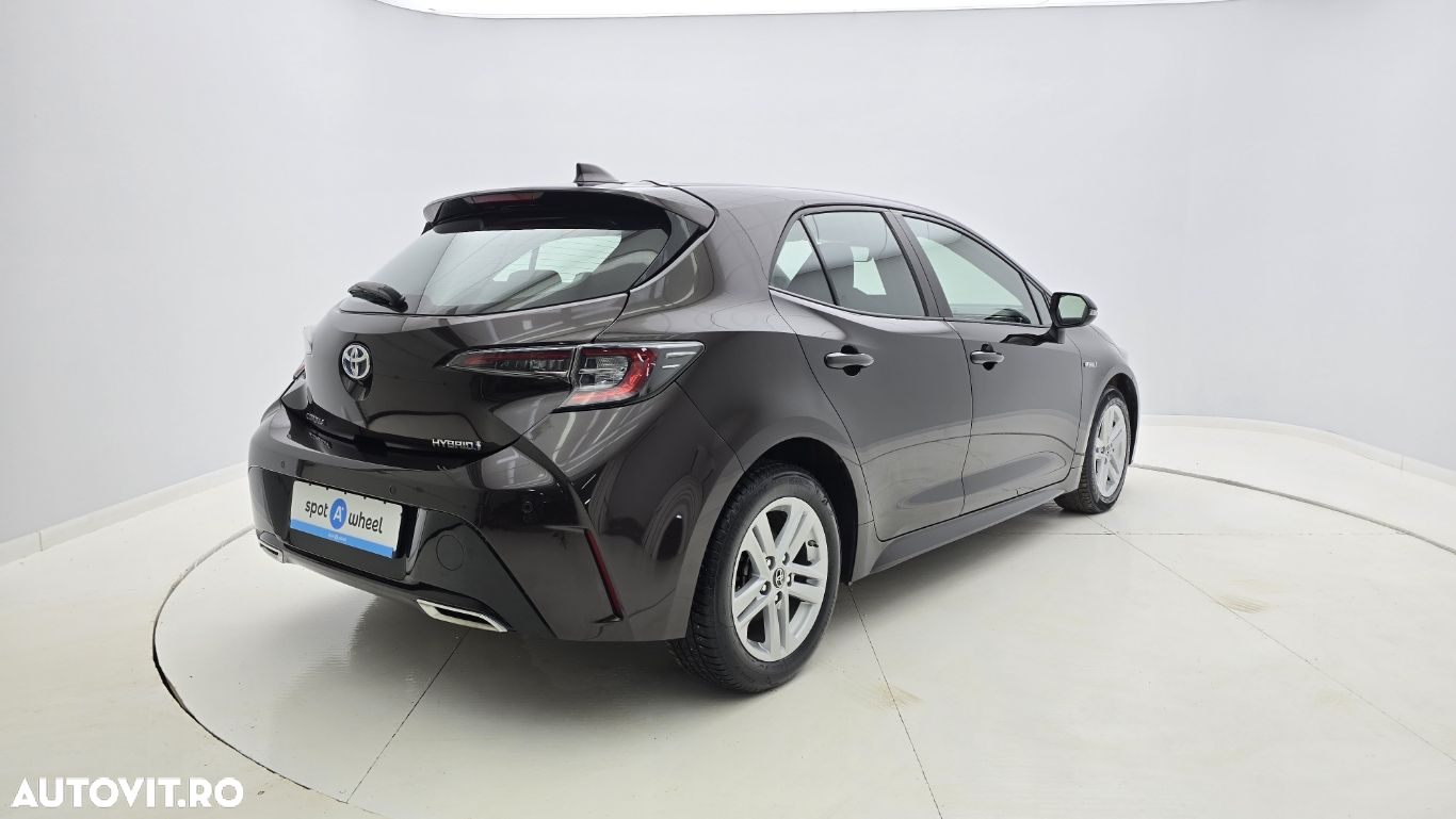 Toyota Corolla - 6