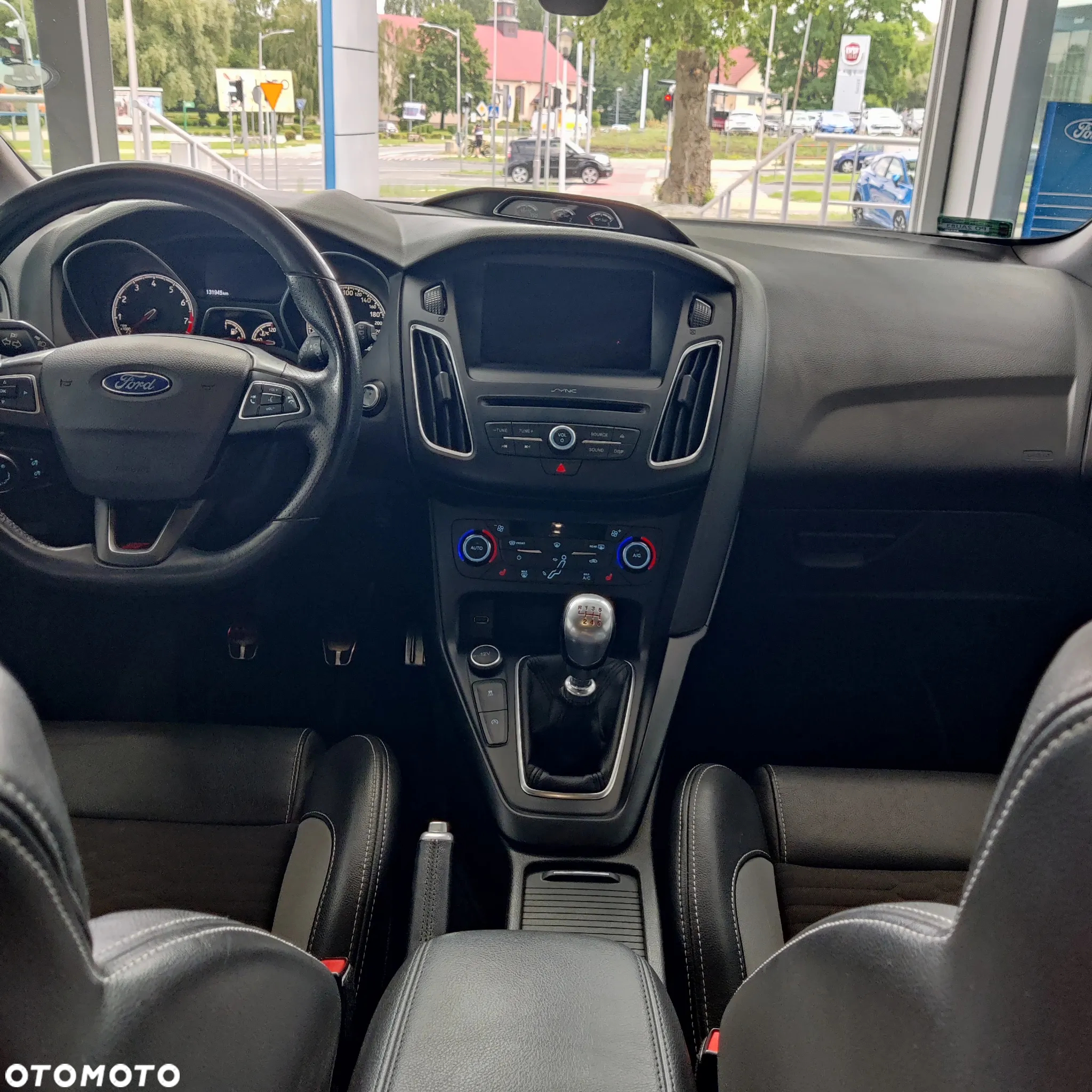 Ford Focus 2.0 EcoBoost ST-2 - 8