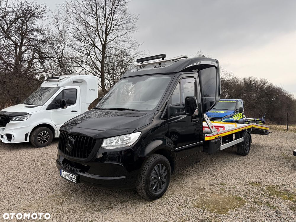 Mercedes-Benz Sprinter - 2