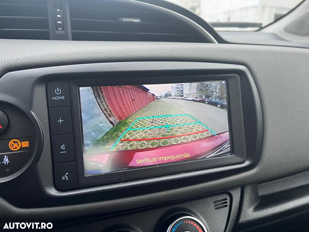 Toyota Yaris 1.5 L VVT-iE Multidrive S Active - 8