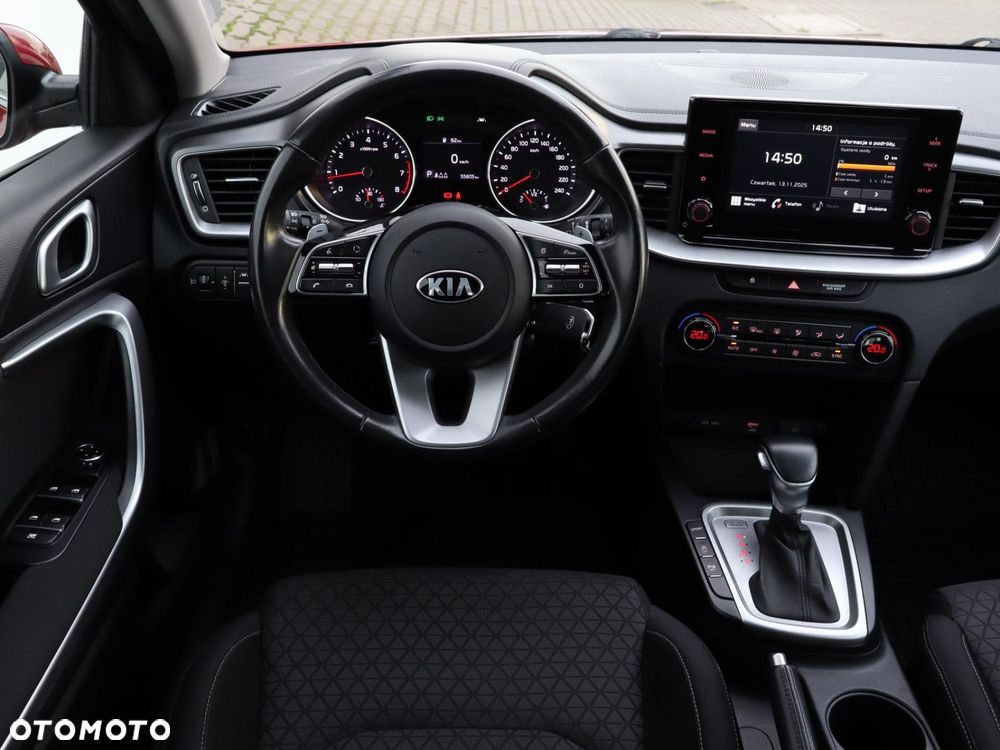 Kia Ceed 1.4 T-GDI M DCT - 9