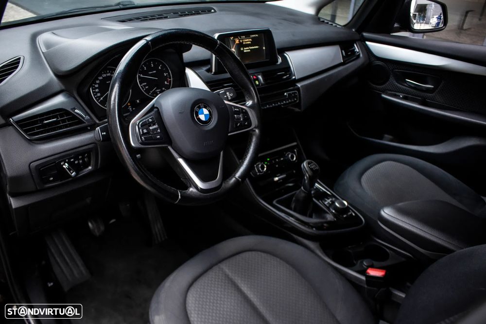 BMW 216 Active Tourer d Advantage - 26