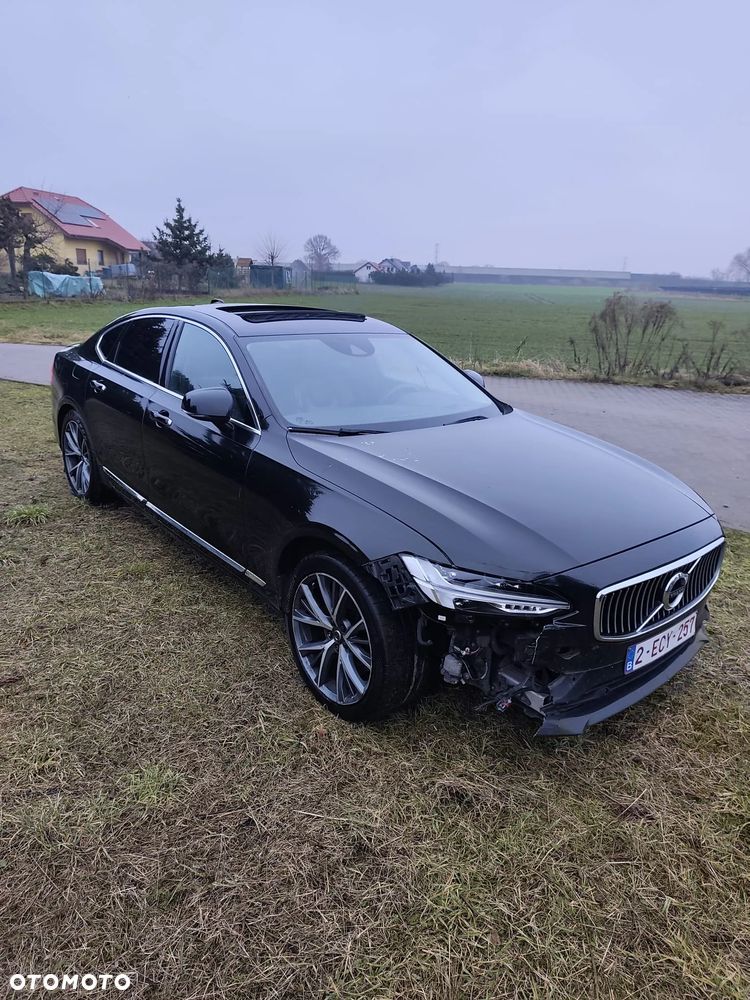 Volvo S90 D5 AWD Geartronic Inscription - 4
