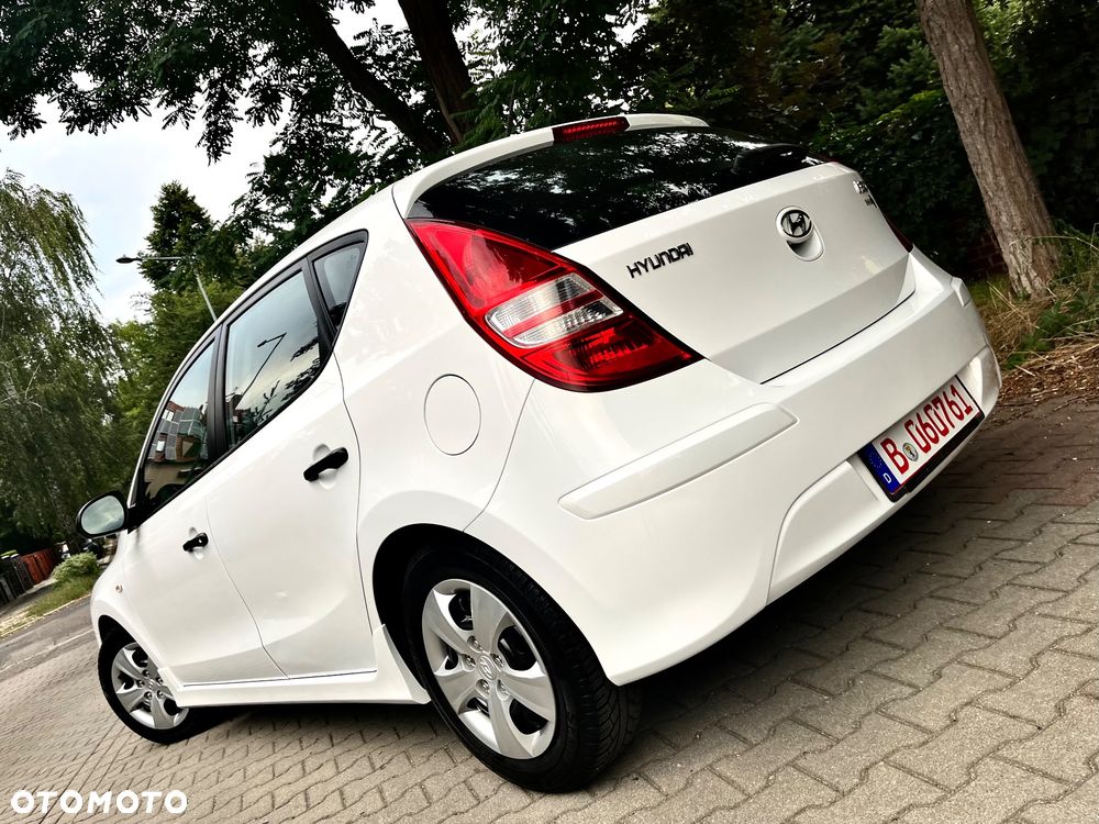 Hyundai i30 1.4 Team 08 - 3