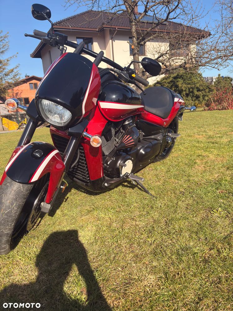 Suzuki Boulevard - 38