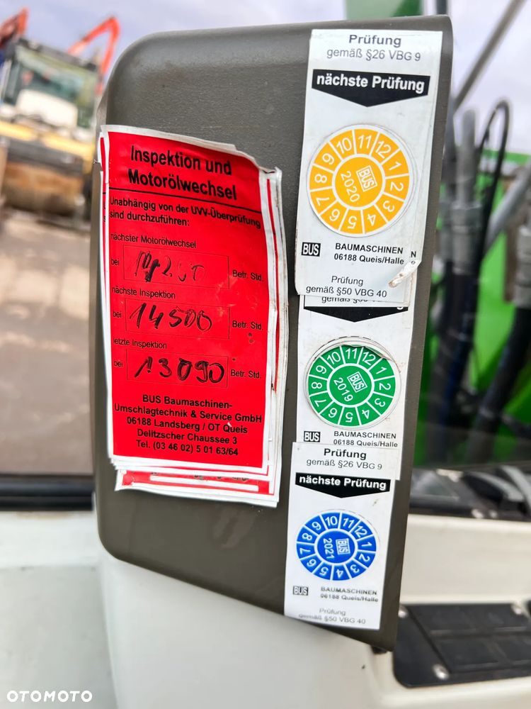 Sennebogen 825 klima + webasto + centralne smarowanie + GENERATOR dynaset 10kW + CHWYTAK do złomu 0,8m3, wideo - 20