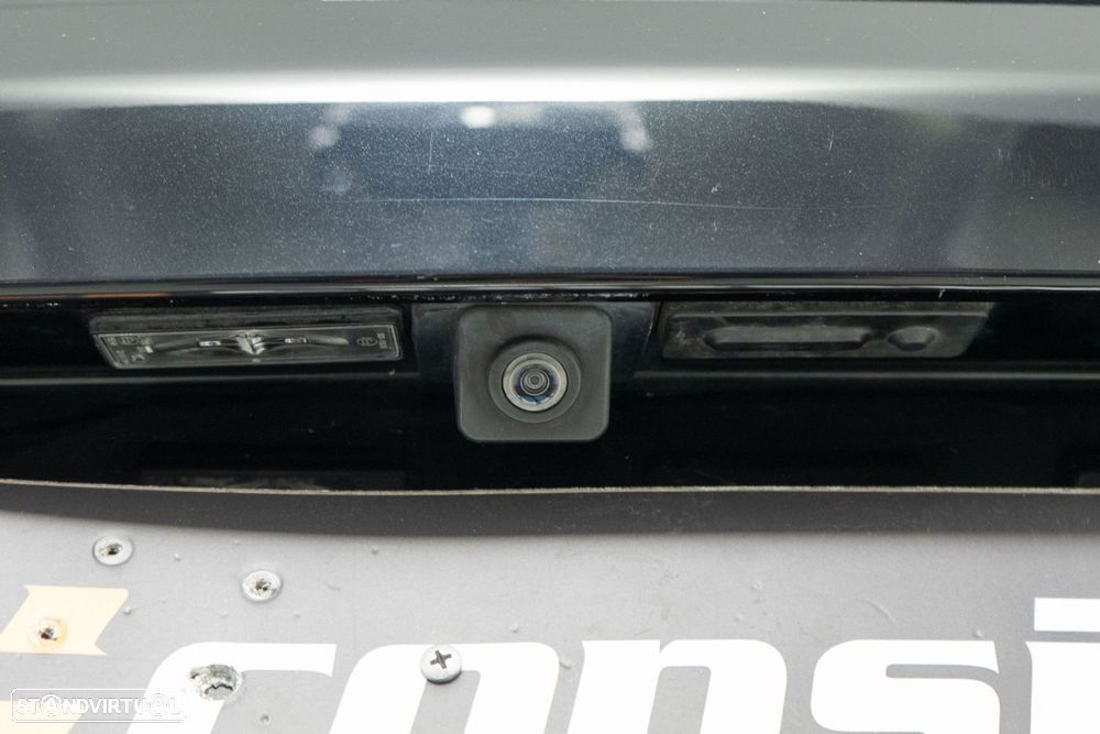 Peugeot 3008 1.6 Hybrid4 GT e-EAT8 - 17