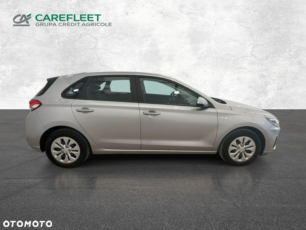 Hyundai i30 1.5 DPI Classic + - 4