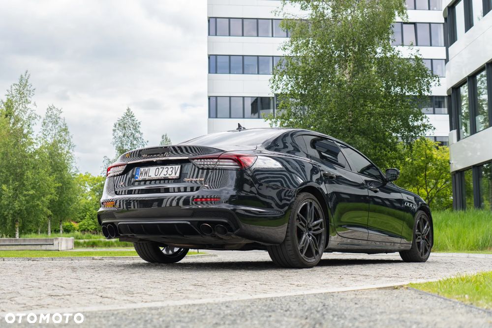 Maserati Quattroporte Modena Q4 - 5