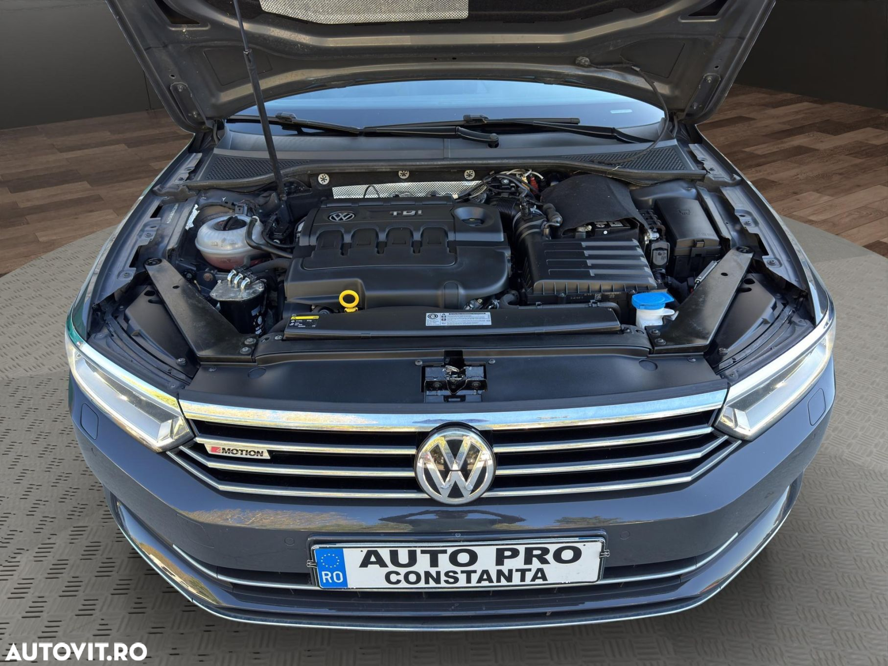 Volkswagen Passat - 16