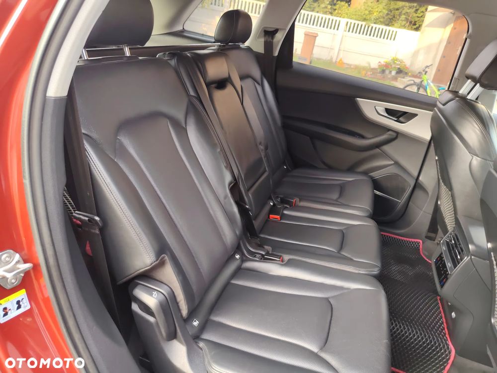 Audi Q7 - 37