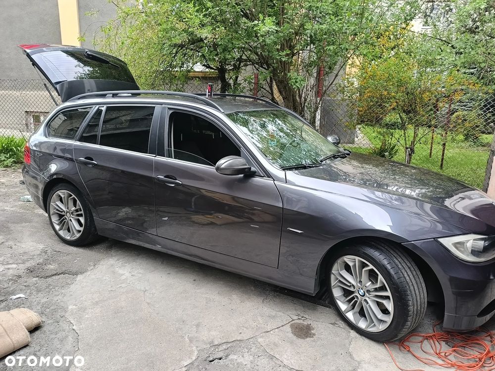 BMW Seria 3 320d - 1