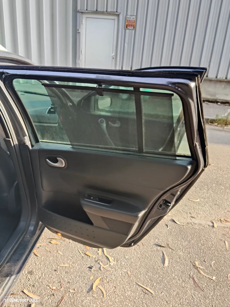 Renault Mégane Break 1.5 dCi Dynamique S - 16